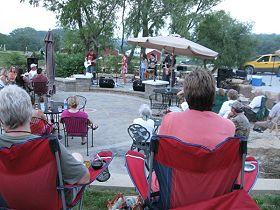 concert03_280.jpg
